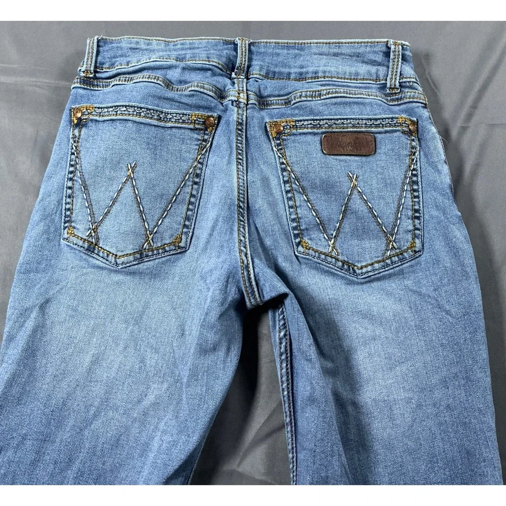 Wrangler‎ Womens Bootcut Jeans Medium Wash Blue Denim Size 9x30 1000MW2KM